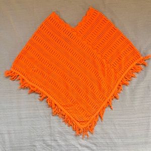 525 America Women’s Poncho, size O/S,Orange, knitted with fringe, Made in USA